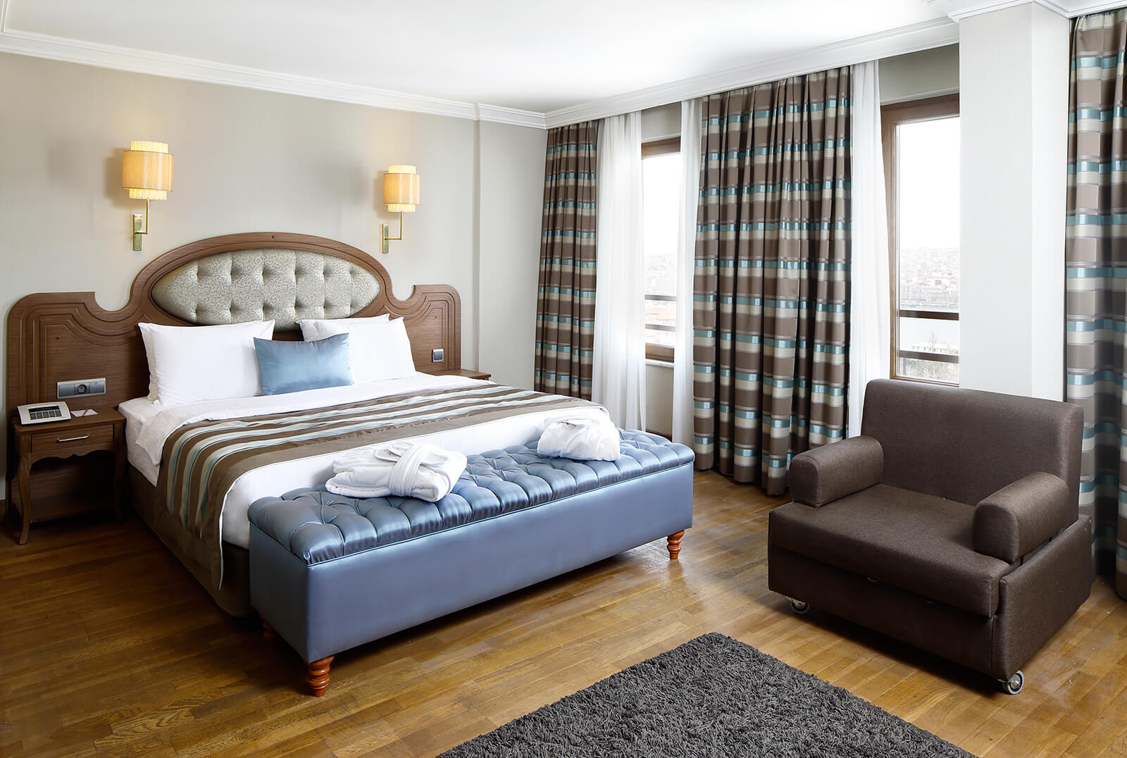 Deluxe Double or Twin Room with Golden Horn View