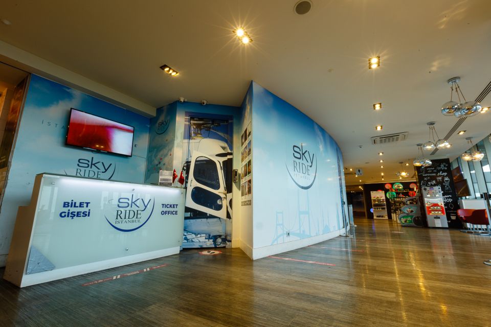 Istanbul: Sapphire Observation Deck Entrance and 4D SkyRide