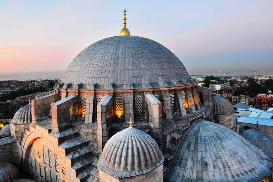 Istanbul: Suleymaniye Mosque Tour with Local Guide