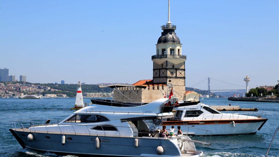 Istanbul: Maiden's Tower Yacht Tour