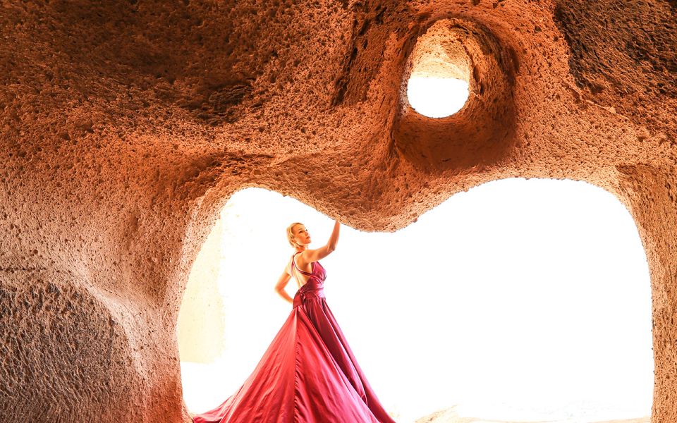 Cappadocia: Photo Shooting With Flying Dresses