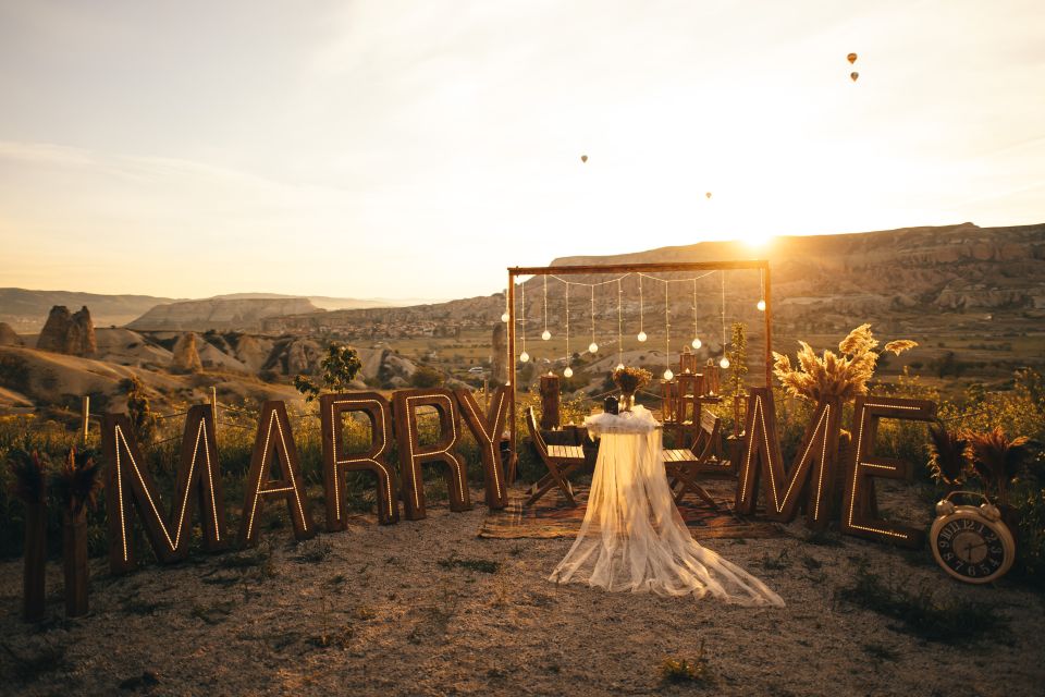Cappadocia: Marry Me Proposal with Photographer