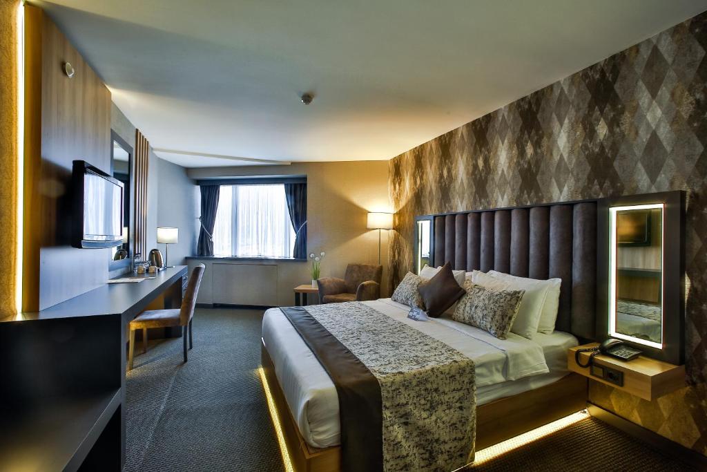 Standard Double or Twin Room