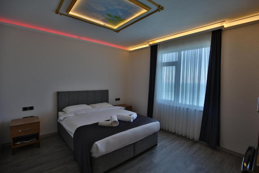 Deluxe Double Room with Sea View
