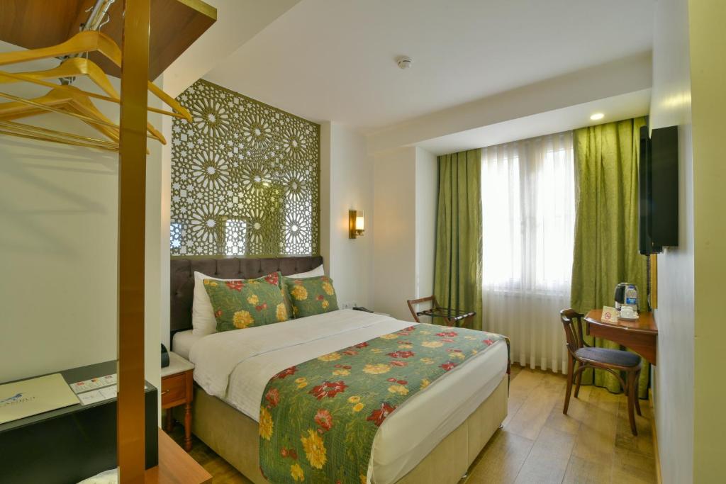 Single Room - Non-Smoking