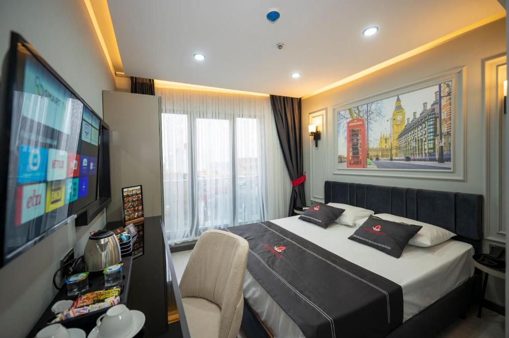 Deluxe Single Room