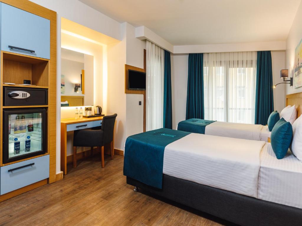 Deluxe Single Room