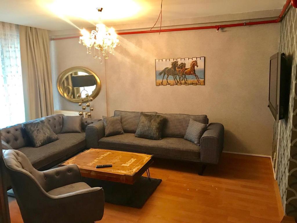 Three Bedroom Duplex Apartment, Taksim