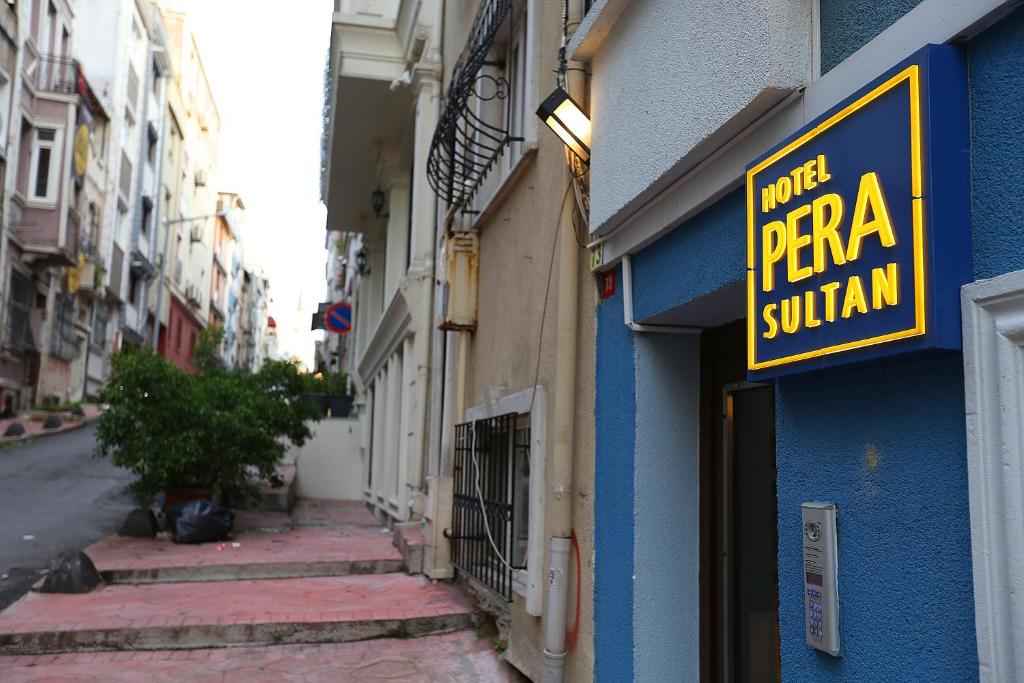 Pera Sultan Suit