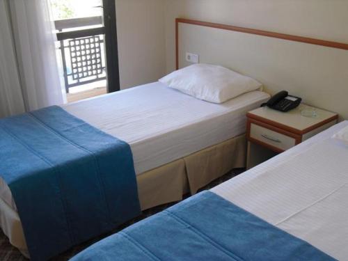 Standard Double or Twin Room with Garden View