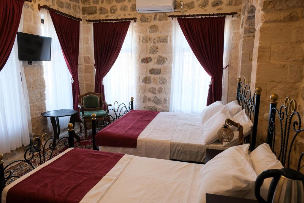Comfort Triple Room