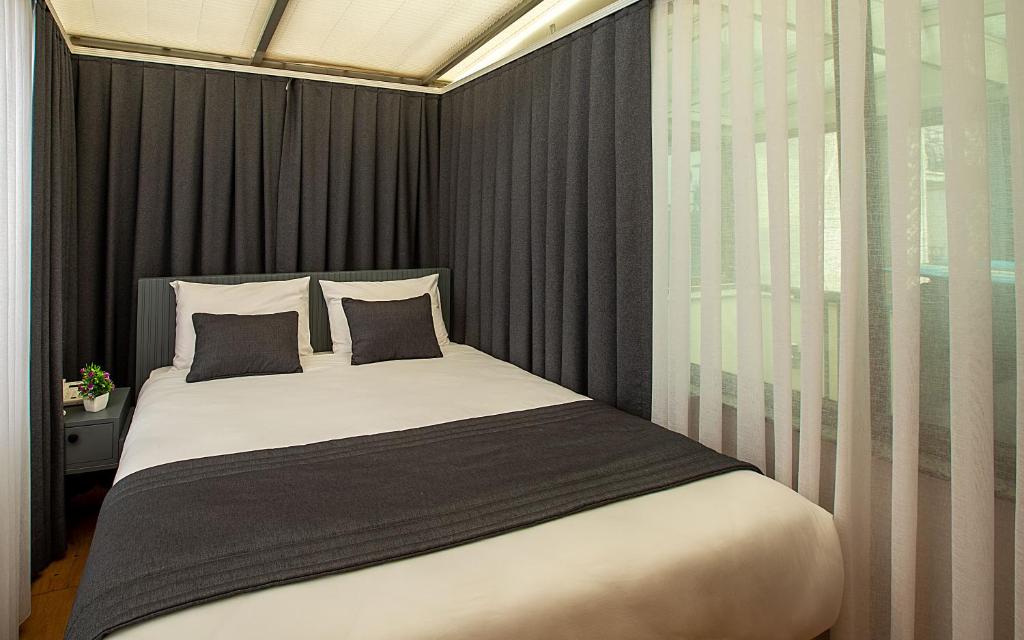 Deluxe Junior Suite