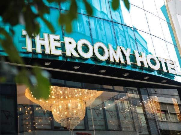 The Roomy Hotel